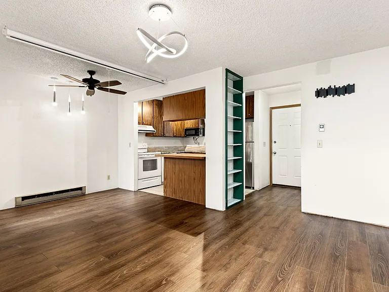 720 City Park Ave #B223 — Photo 7