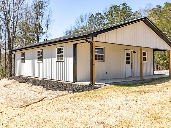 2nd image of 456 N Ridge Ests