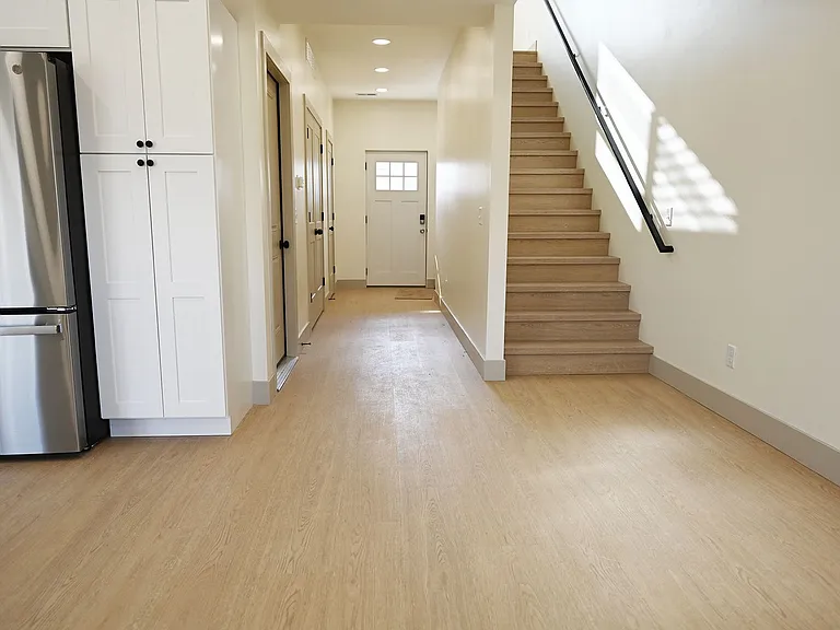 178 Brushwood Dr — Photo 5