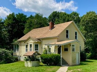 32 Middleboro Rd, East Freetown, MA 02717
