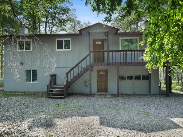 19 Conservancy Ct, Clifton Township, PA 18424