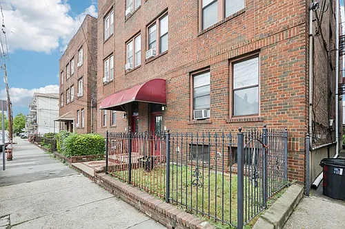 262 Clendenny Ave #6 Photo 1