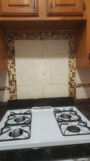 inlay complimenting cabinetry