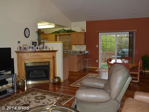 4th image of 9812 Minuteman Ct