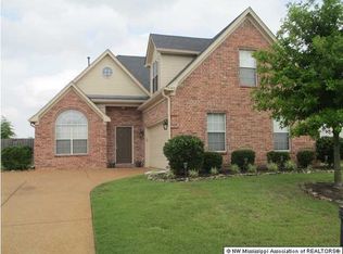 5592 Peach Tree Dr, Southaven, MS 38672