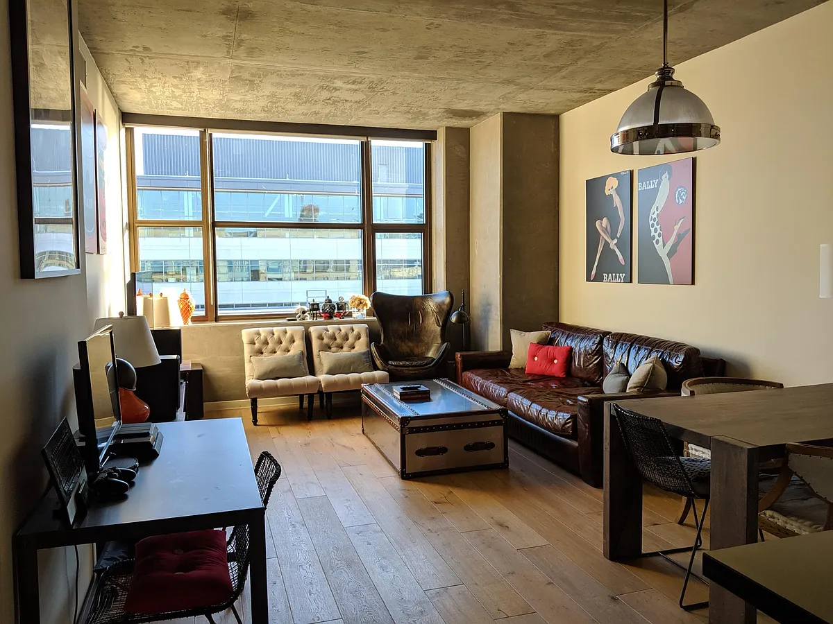 Living room - 311 2nd St #713