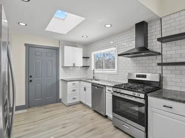 (undisclosed Address), Denver, CO 80219