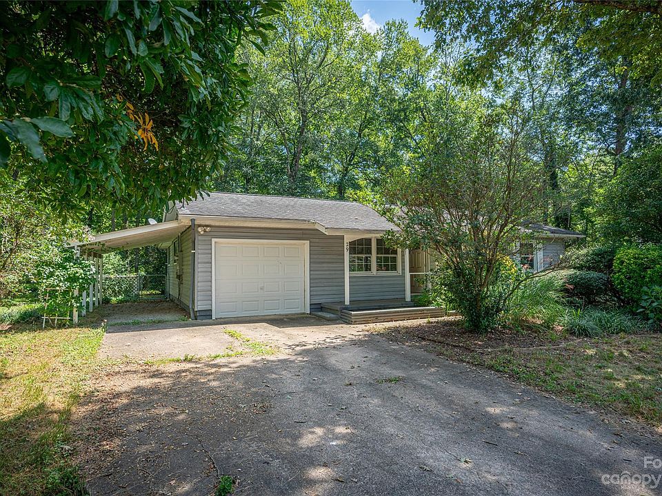 1st image of 29 Springside Dr #26