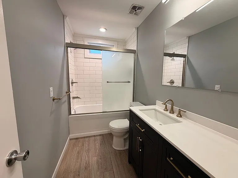 2538 Berwyck Rd SE — Photo 25