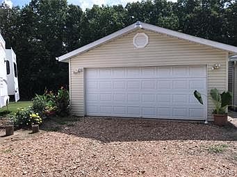 2nd image of 4082 Highway E