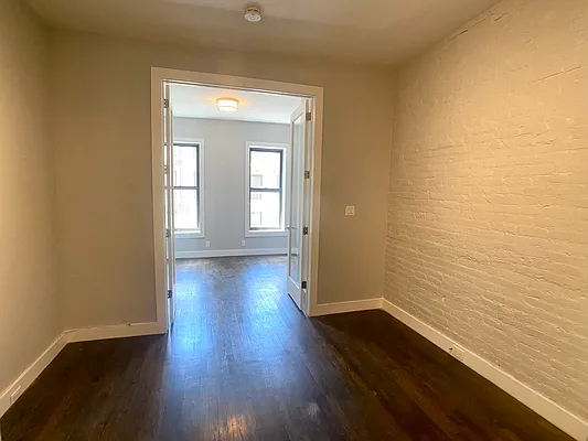 Rented by Tourma Realty LLC | media 12