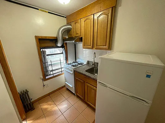 Rented by Best Apartments North Inc | media 6