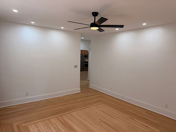 5th image of 1768 Beacon St APT 1