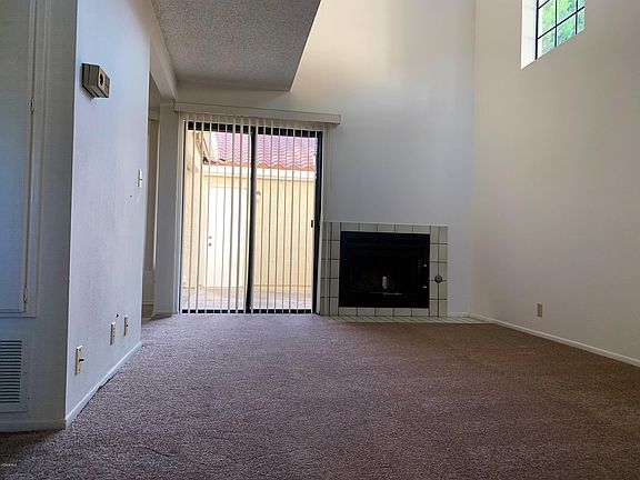 3rd image of 3454 Antonio Dr