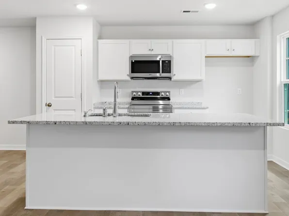 14658 Hancock Towns Dr, Chesterfield, VA 23832