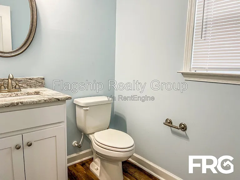 491 Fallingbrook Dr — Photo 9