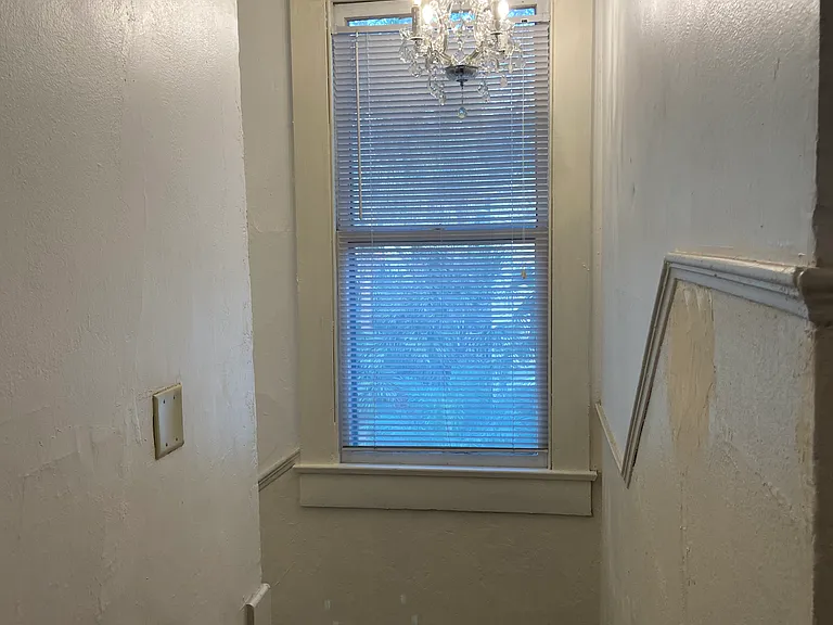 616 W Azeele St #3 — Photo 12