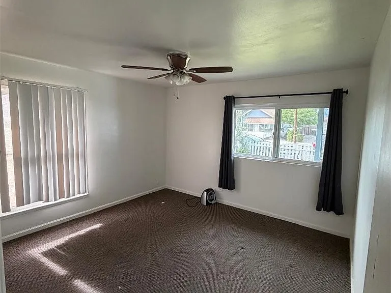 427 Hamilton St — Photo 4