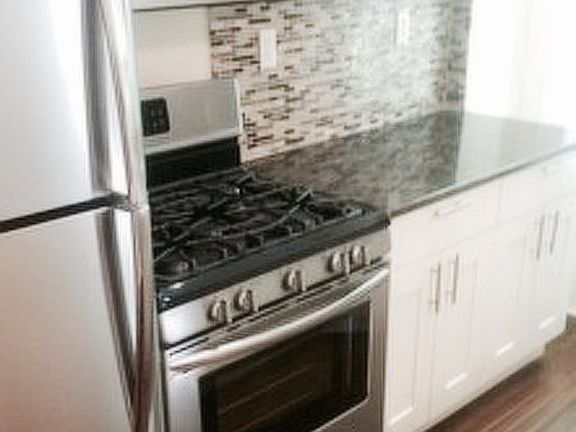 2nd image of 6503 Myrtle Ave #1
