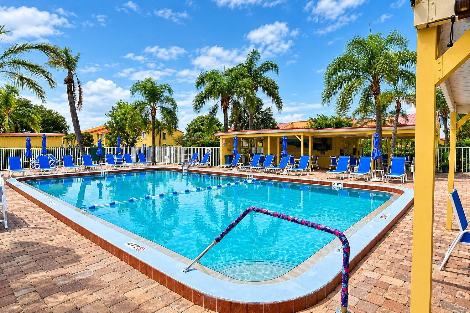 1 bed, 1.5 bath, 903 sqft, $1,600 — Photo 3