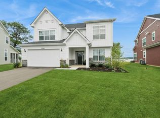 2708 Harbor Ct, Delavan, WI 53115