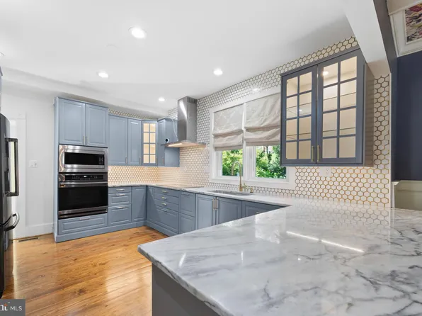 118 Luray Ave, Front Royal, VA 22630