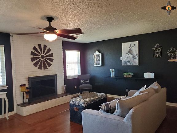 3rd image of 1725 Jonquil Park Dr