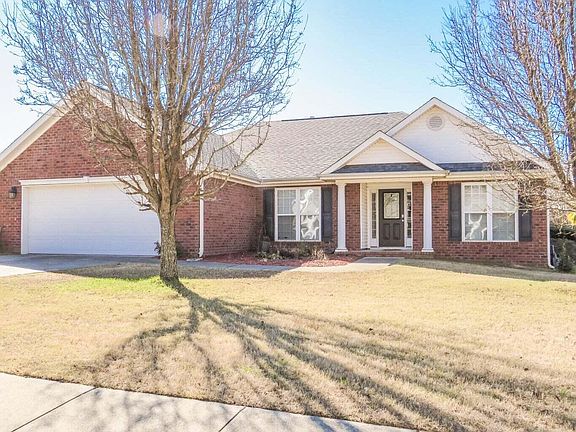 2nd image of 2037 Lake Forest Drive