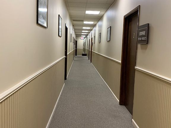 3rd image of 47 Nepperhan Ave Ste 3