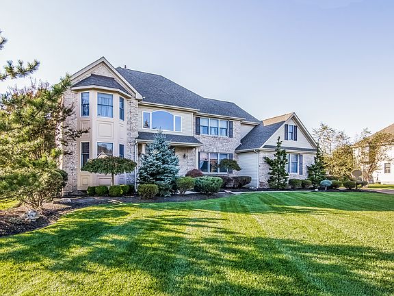 3rd image of 2322 Donna Dee Ct