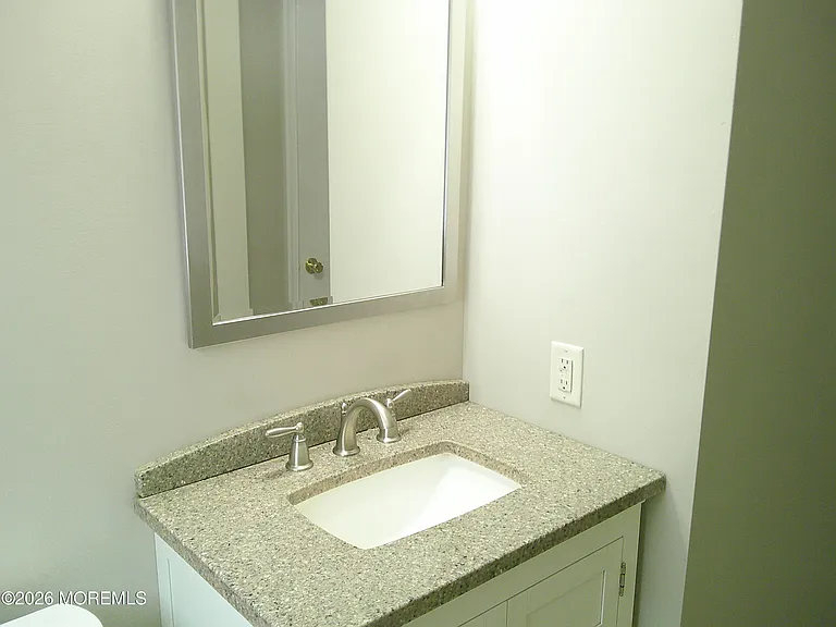 75 Montserrat St — Photo 15