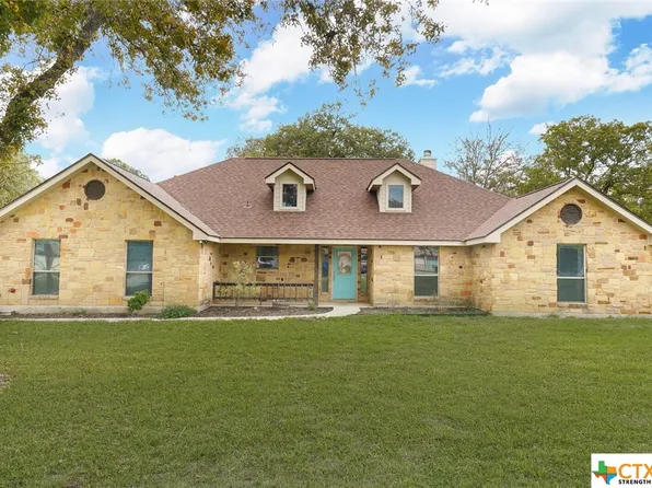 132 Legacy Trce, La Vernia, TX 78121