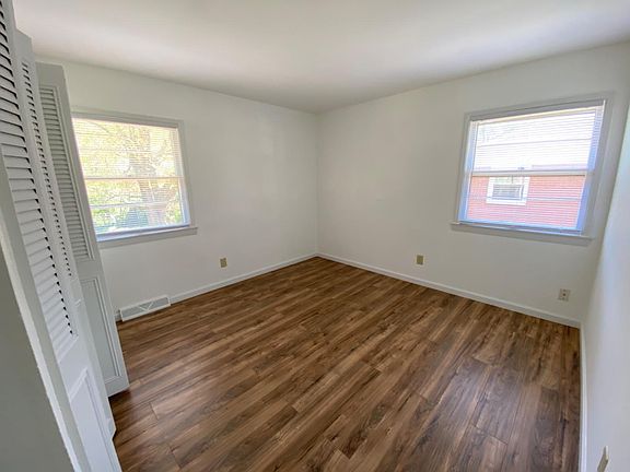 5th image of 2370 Allen Dr