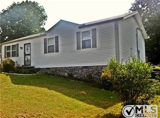 109 Cedar Ridge Dr, La Vergne, TN 37086