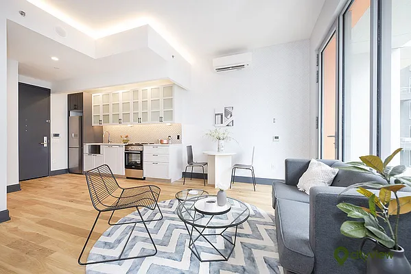 Rented by City View Living | media 7