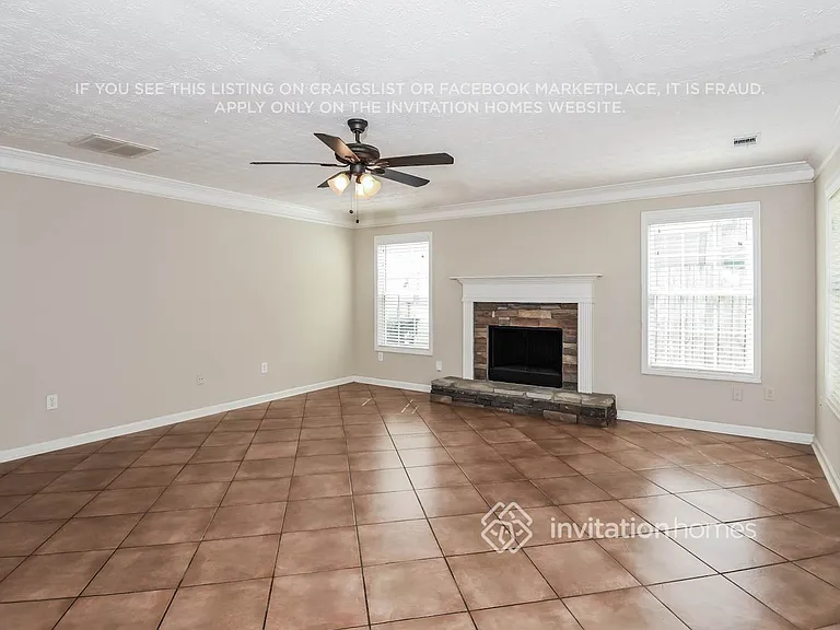 2802 Wynhaven Oaks Way — Photo 4