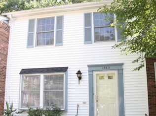 1565 Bennington Woods Ct, Reston, VA 20194