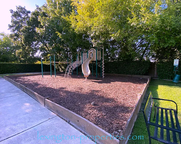 5008 Bremner Way #3 — Photo 23