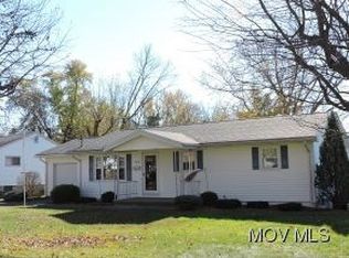 152 Riverview Dr, Marietta, OH 45750