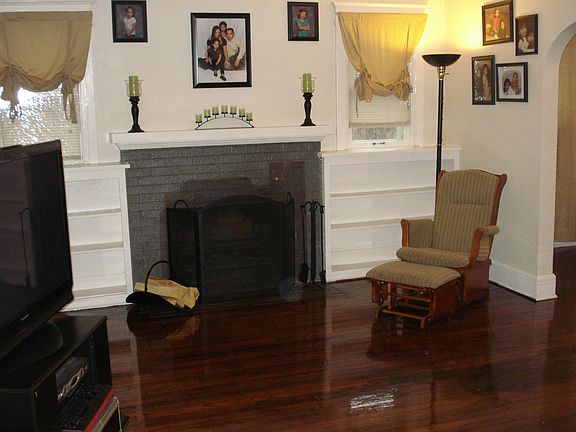 2nd image of 718 Ashland Ave