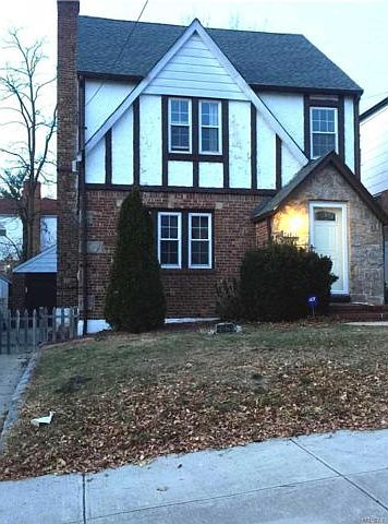 1st image of 24829 Cambria Ave