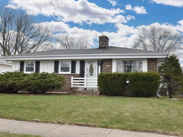 3737 South 67th STREET, Milwaukee, WI 53220