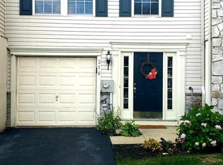 310 Green Hill Rd, Parkesburg, PA 19365