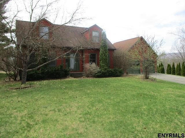 1st image of 50 Hudson Ct