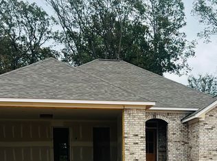 225 Hemingway Cir, Canton, MS 39046