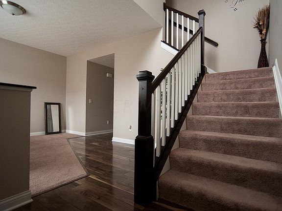 3rd image of 6344 Casado Dr