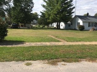 302 S Jefferson St, Pine Village, IN 47975