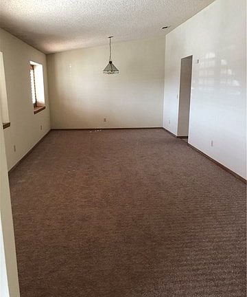 2nd image of 17242 Manzanita St