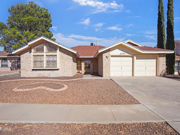 4529 Gen Maloney Cir, El Paso, TX 79924