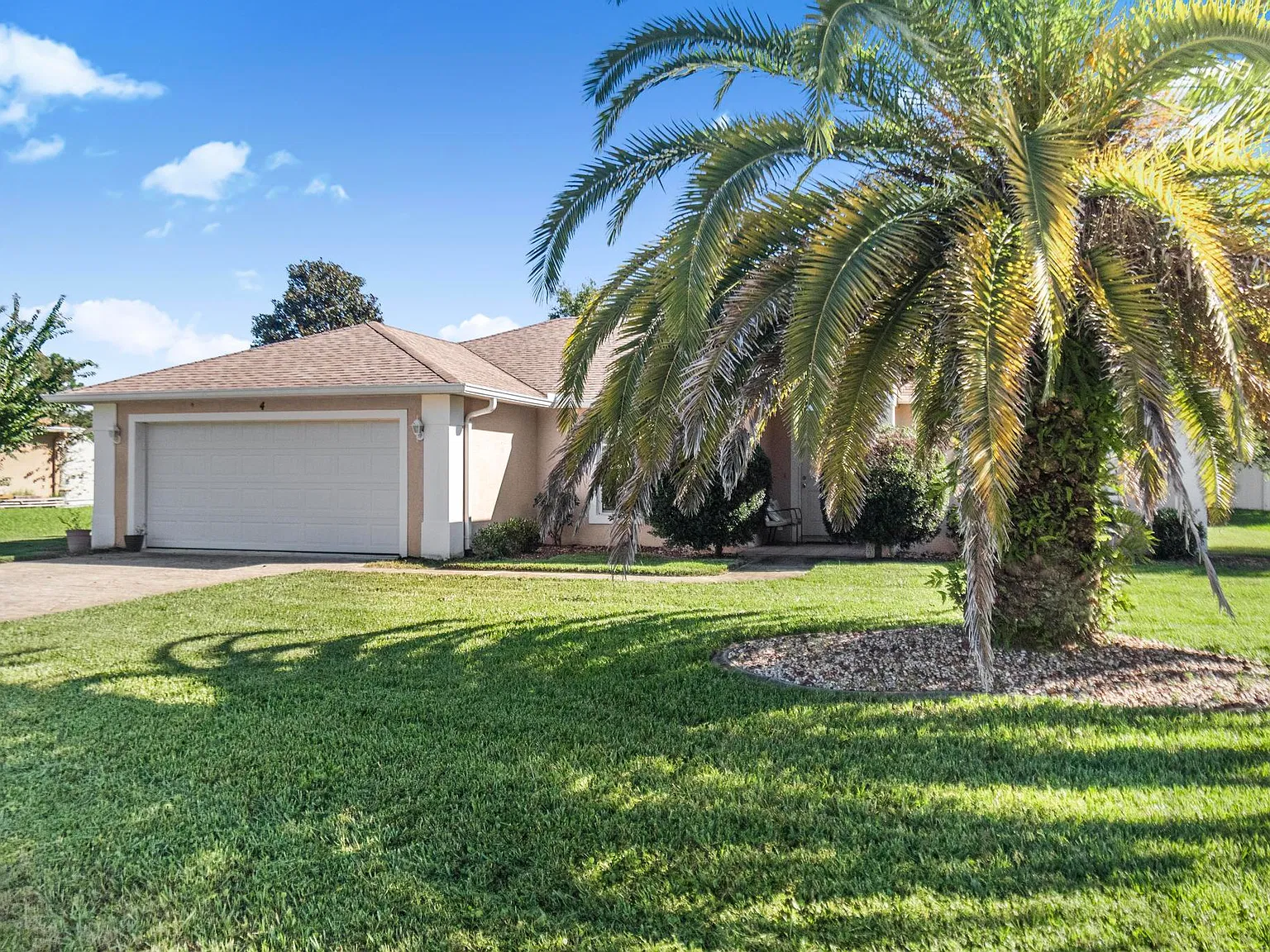 3 bed, 1592 sqft, $1,875 — Photo 3